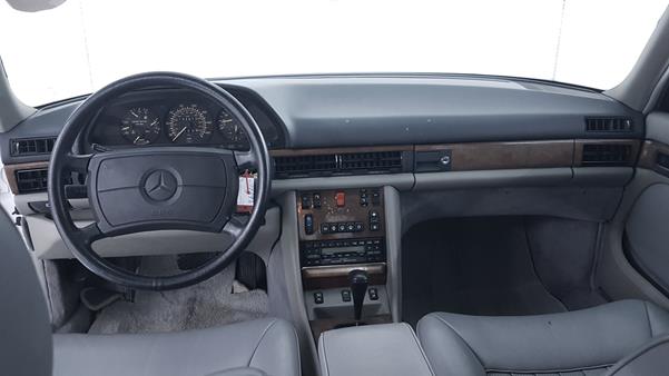 Photo 15 VIN: WDBCA39D8JA397596 - MERCEDES-BENZ SEL 560 