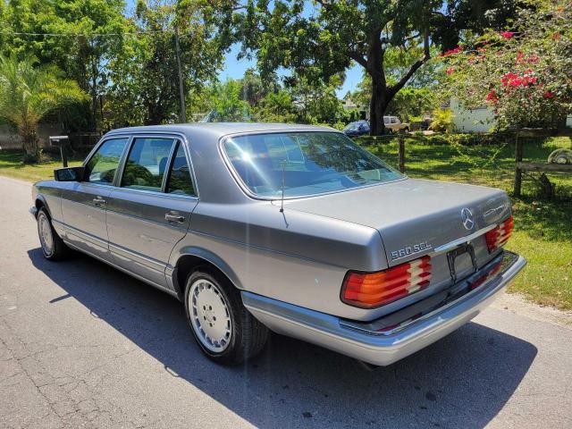 Photo 2 VIN: WDBCA39DXJA393341 - MERCEDES-BENZ 560-CLASS 