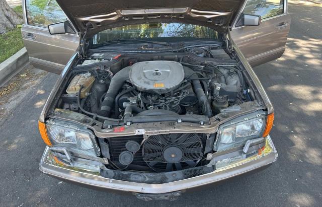 Photo 6 VIN: WDBCA39E7KA443400 - MERCEDES-BENZ 560 SEL 