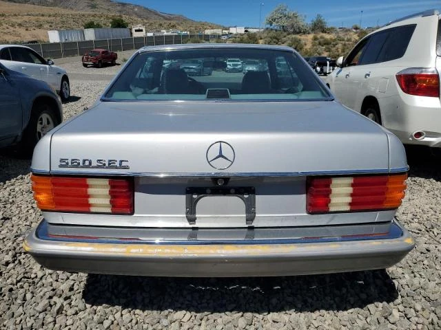 Photo 5 VIN: WDBCA45D8GA227999 - MERCEDES-BENZ 560 SEC 