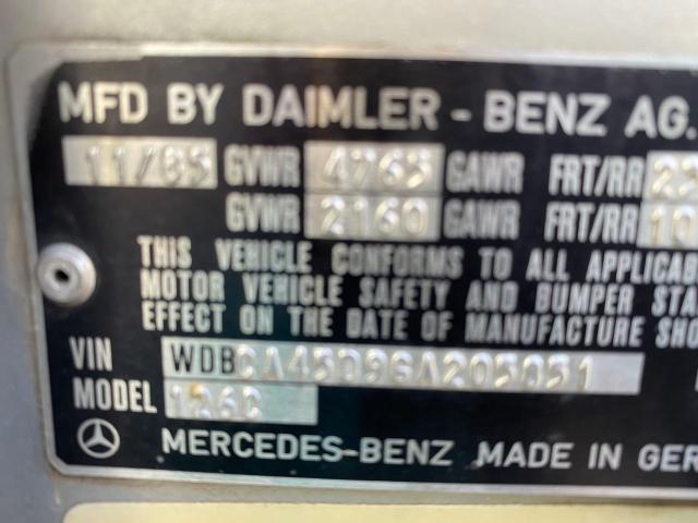 Photo 9 VIN: WDBCA45D9GA205851 - MERCEDES-BENZ 560 SEC 