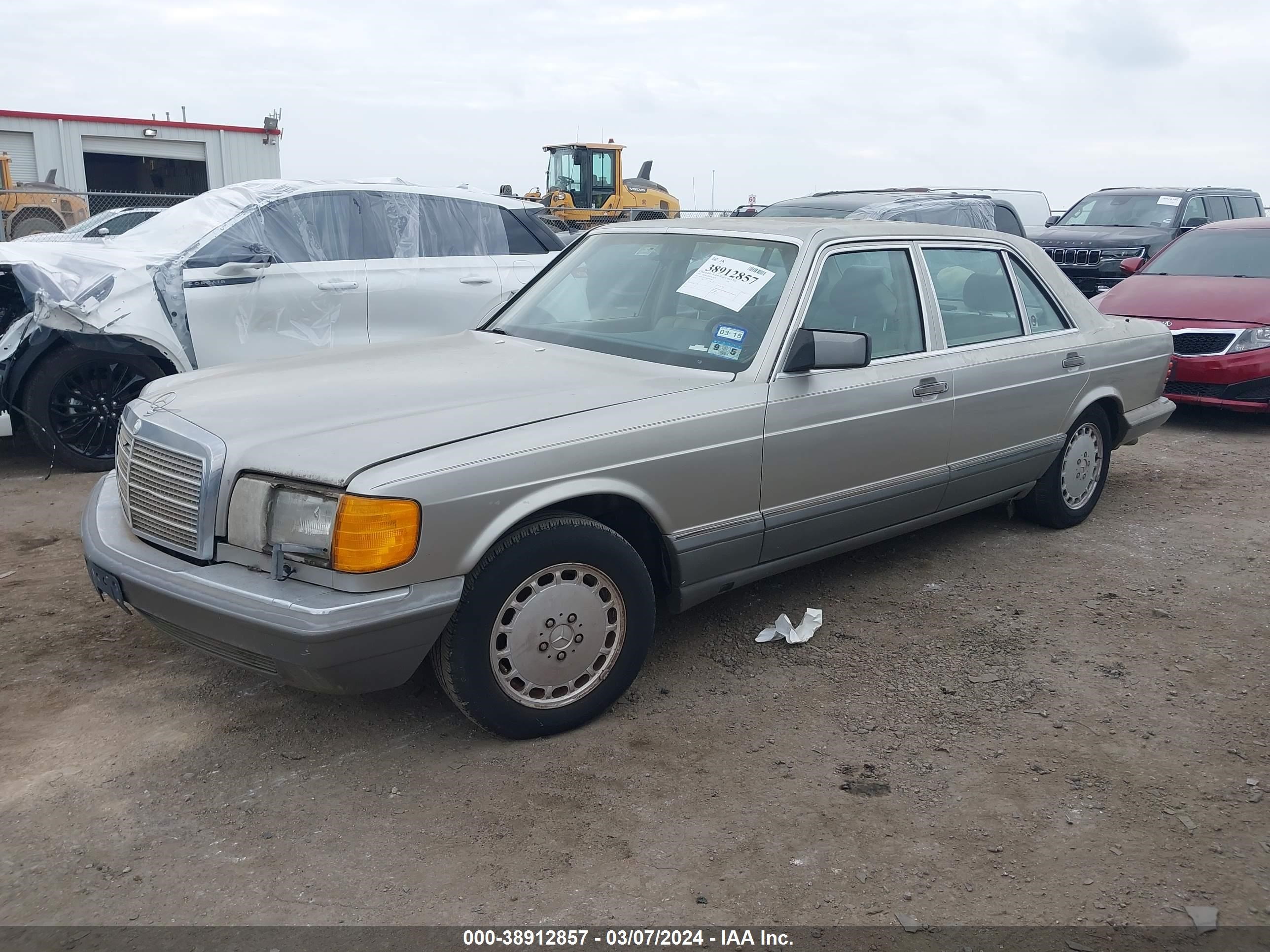 Photo 1 VIN: WDBCB35D3MA564468 - MERCEDES-BENZ NULL 