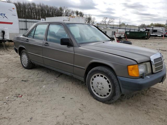 Photo 3 VIN: WDBDA28D3HF401681 - MERCEDES-BENZ 190-CLASS 