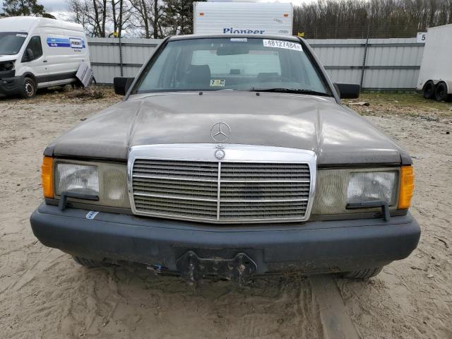 Photo 4 VIN: WDBDA28D3HF401681 - MERCEDES-BENZ 190-CLASS 