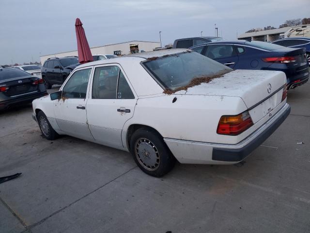 Photo 1 VIN: WDBEA26D7MB378141 - MERCEDES-BENZ 300 E 2.6 