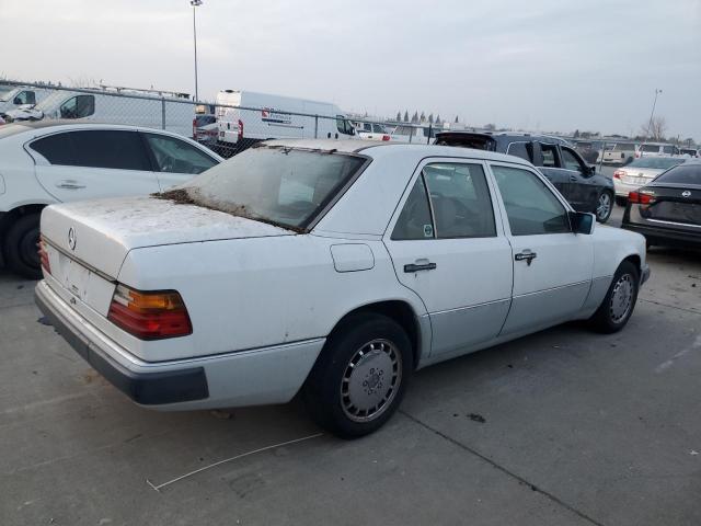 Photo 2 VIN: WDBEA26D7MB378141 - MERCEDES-BENZ 300 E 2.6 