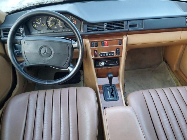 Photo 7 VIN: WDBEA26D7MB378141 - MERCEDES-BENZ 300 E 2.6 