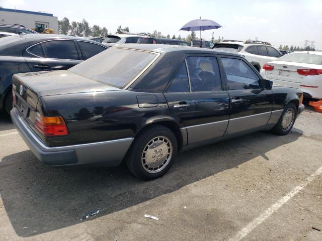 Photo 2 VIN: WDBEA30D2LB210288 - MERCEDES-BENZ 300-CLASS 