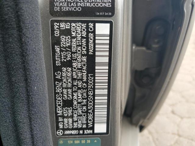 Photo 11 VIN: WDBEA30D5NB730021 - MERCEDES-BENZ 300 E 