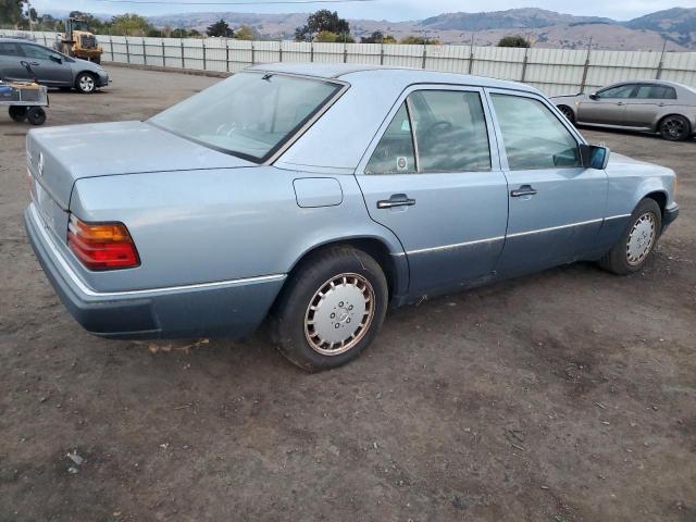 Photo 2 VIN: WDBEA30D7MB370992 - MERCEDES-BENZ 300-CLASS 