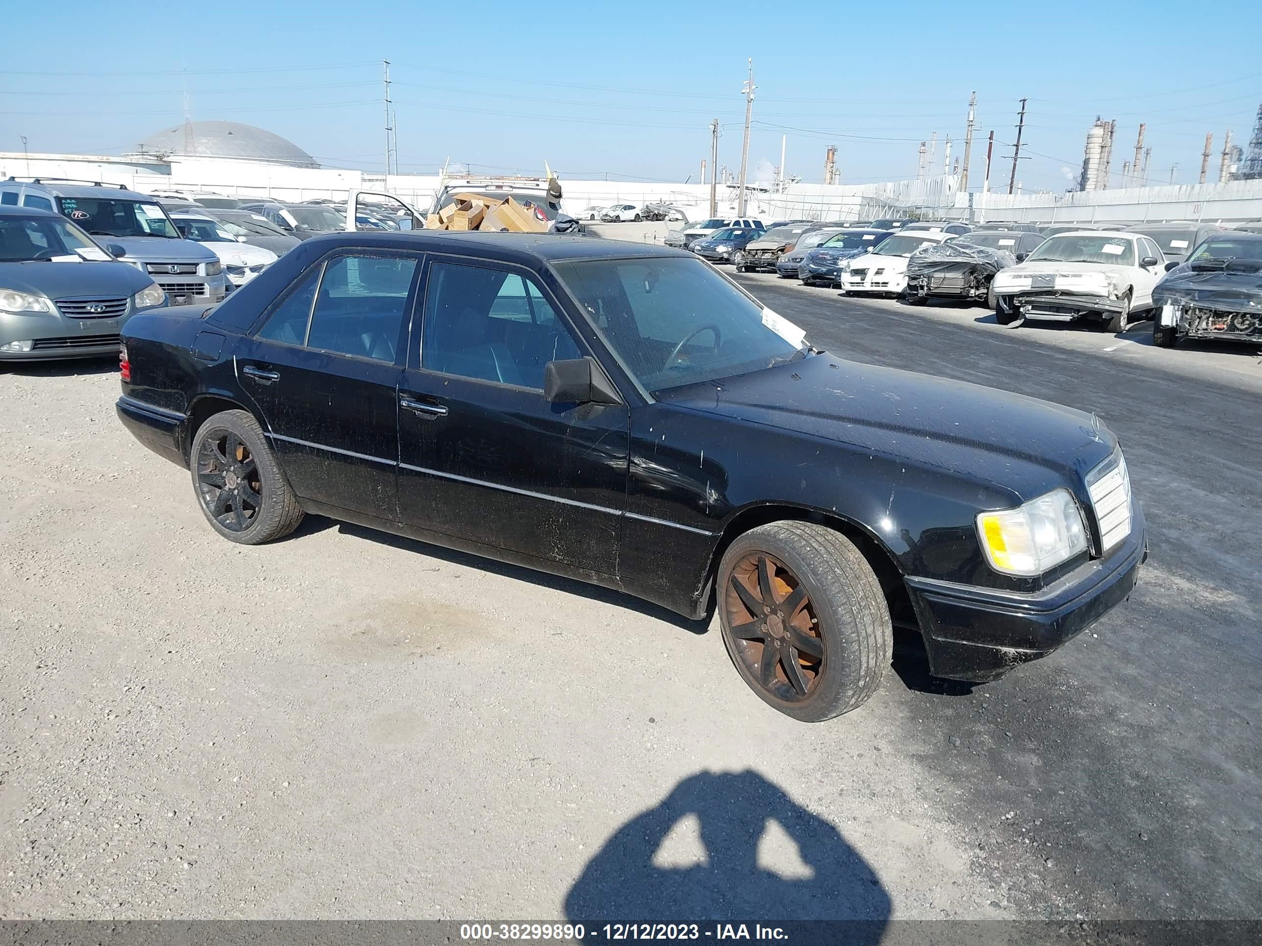 Photo 0 VIN: WDBEA32E3SC256520 - MERCEDES-BENZ E-KLASSE 