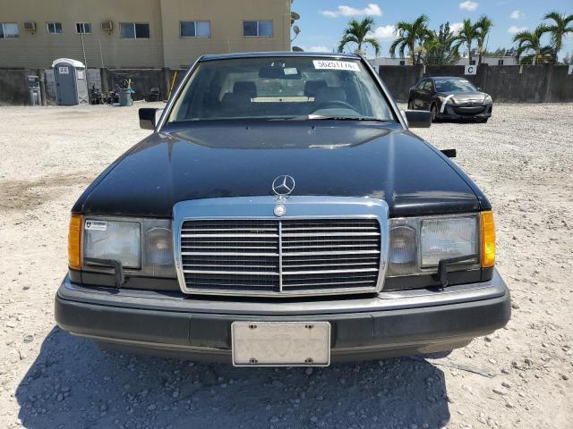 Photo 4 VIN: WDBEA32E5PB963731 - MERCEDES-BENZ 300-CLASS 