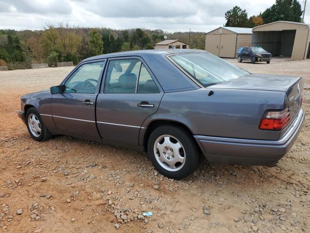 Photo 1 VIN: WDBEA32E8SC233296 - MERCEDES-BENZ E 320 BASE 