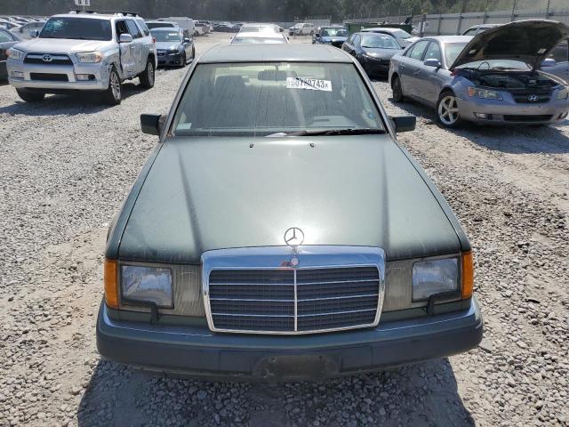 Photo 4 VIN: WDBEA32EXPB999401 - MERCEDES-BENZ 300 E 