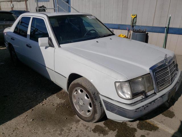 Photo 3 VIN: WDBEA34E3PB840474 - MERCEDES-BENZ 400 E 