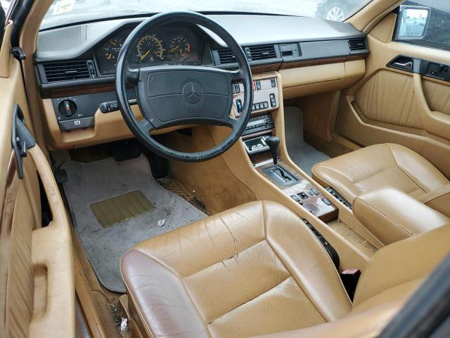 Photo 7 VIN: WDBEA51D1LB244717 - MERCEDES-BENZ 300 CE 