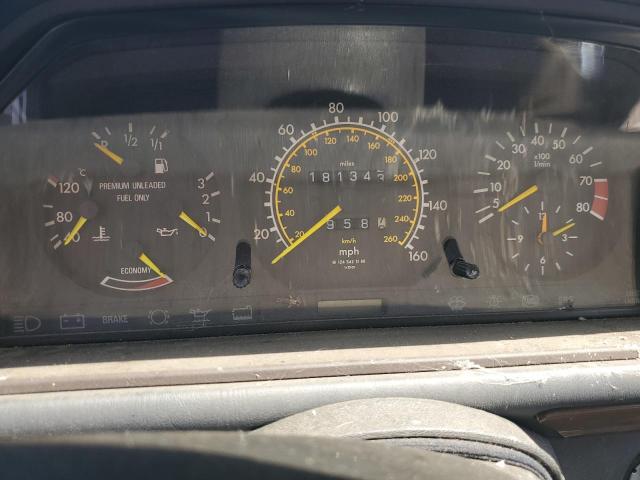 Photo 8 VIN: WDBEA51D2LB091135 - MERCEDES-BENZ 300 CE 