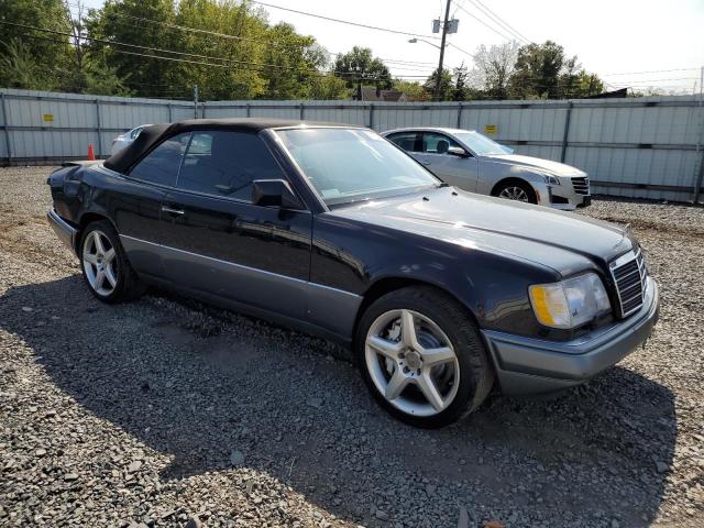 Photo 3 VIN: WDBEA66E2SC184883 - MERCEDES-BENZ E 320 