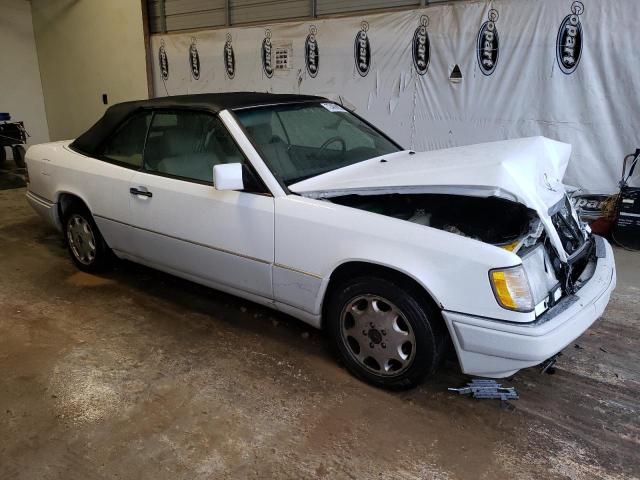 Photo 3 VIN: WDBEA66E2SC274227 - MERCEDES-BENZ E 320 