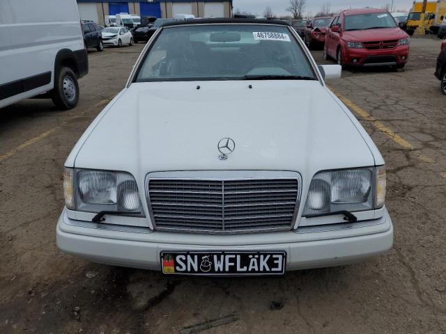 Photo 4 VIN: WDBEA66E7SC179632 - MERCEDES-BENZ E-CLASS 