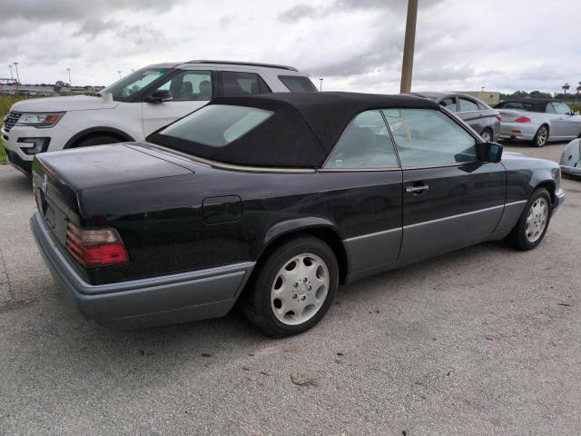 Photo 2 VIN: WDBEA66EXSC281846 - MERCEDES-BENZ E 320 