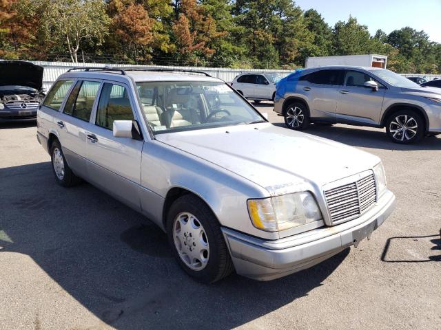 Photo 3 VIN: WDBEA92E6RF289409 - MERCEDES-BENZ E 320 