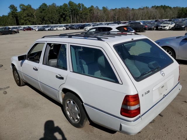 Photo 2 VIN: WDBEA92E9RF268859 - MERCEDES-BENZ E320 