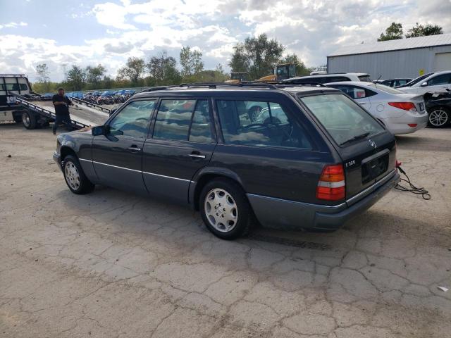 Photo 1 VIN: WDBEA92EXSF329948 - MERCEDES-BENZ E 320 