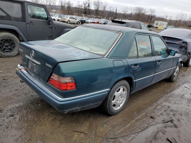 Photo 2 VIN: WDBEB31E8SC239131 - MERCEDES-BENZ E-CLASS 