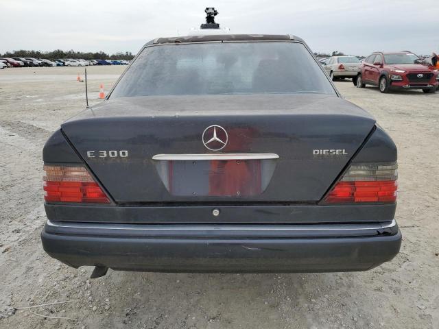 Photo 5 VIN: WDBEB31EXSC266945 - MERCEDES-BENZ E-CLASS 