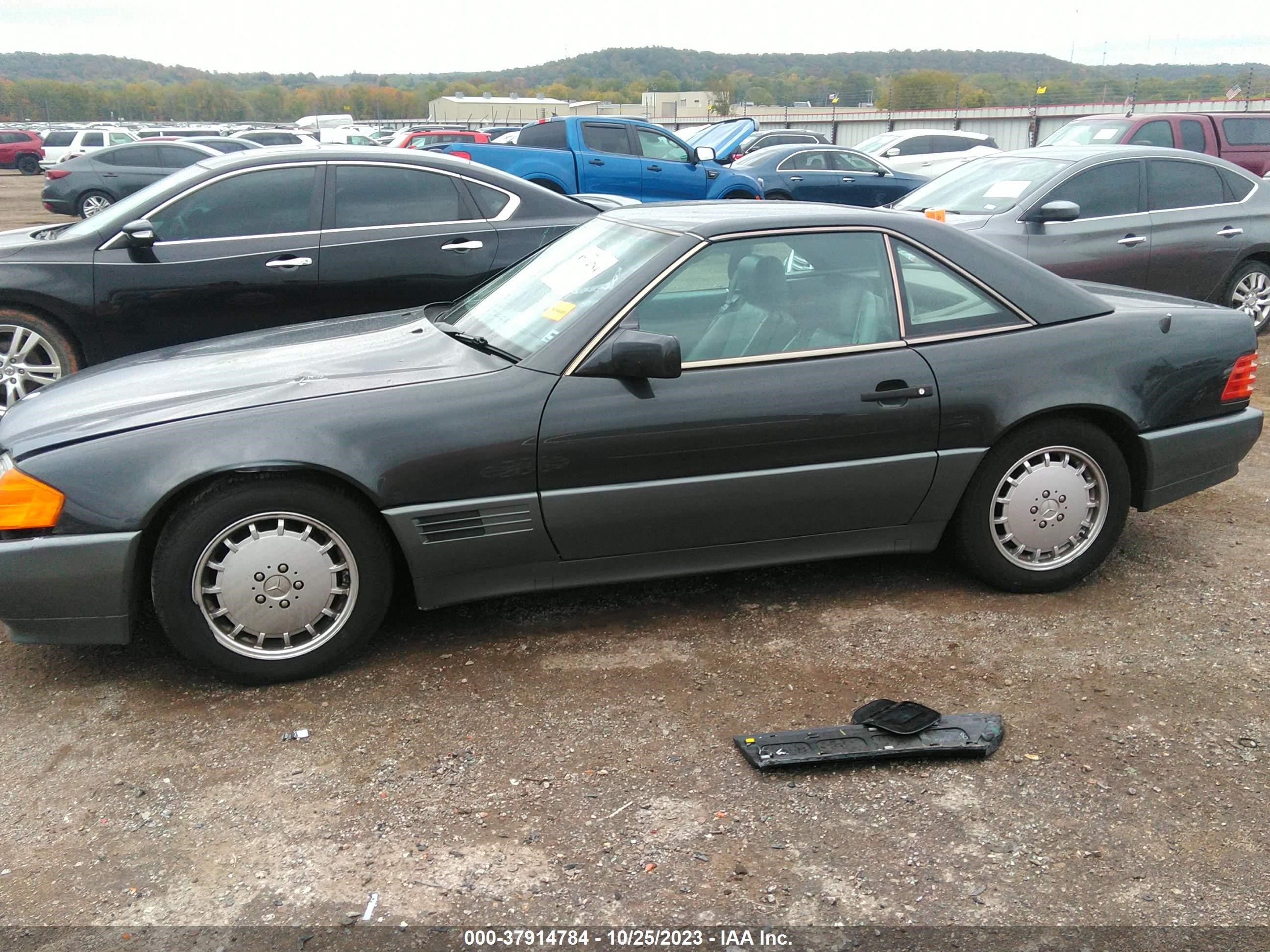 Photo 13 VIN: WDBFA66E0NF039395 - MERCEDES-BENZ NULL 