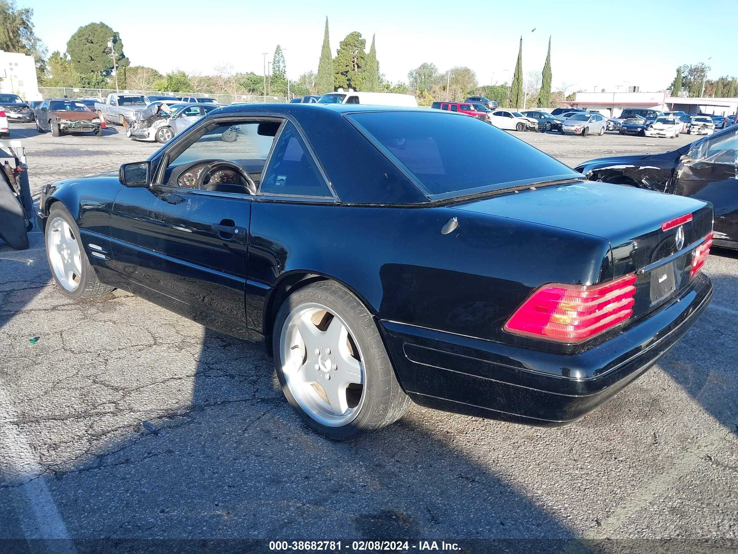 Photo 2 VIN: WDBFA67F7WF161440 - MERCEDES-BENZ SL-KLASSE 