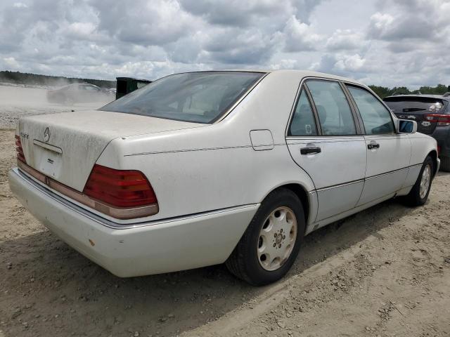 Photo 2 VIN: WDBGA42E3NA040763 - MERCEDES-BENZ 400-CLASS 