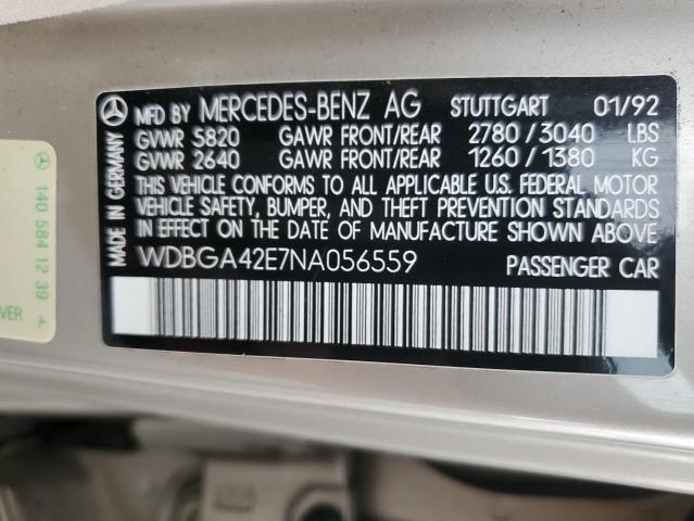 Photo 11 VIN: WDBGA42E7NA056559 - MERCEDES-BENZ 400 SE 