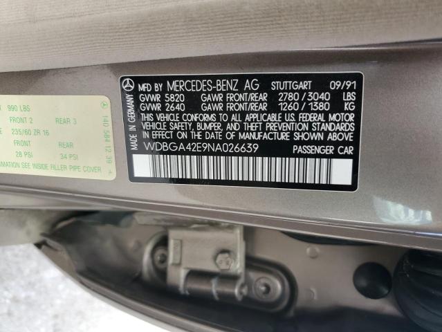 Photo 11 VIN: WDBGA42E9NA026639 - MERCEDES-BENZ 400 SE 