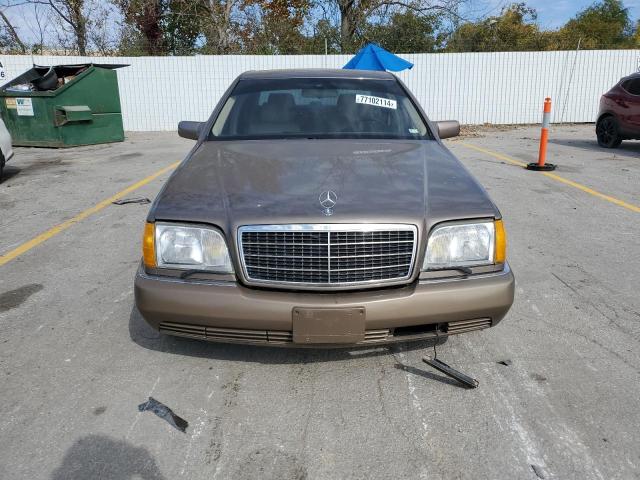 Photo 4 VIN: WDBGA42E9NA026639 - MERCEDES-BENZ 400 SE 