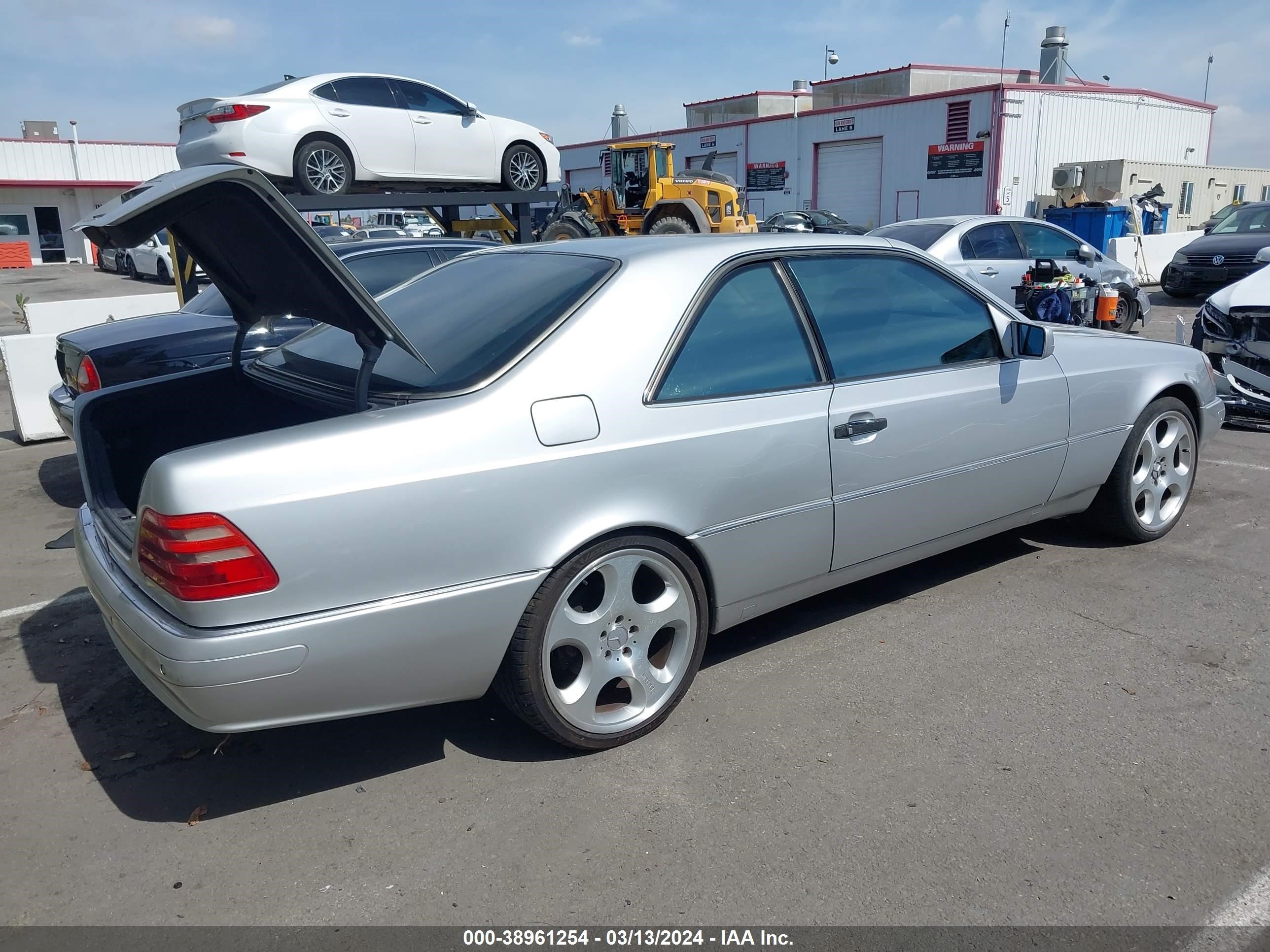 Photo 3 VIN: WDBGA70G1XA426803 - MERCEDES-BENZ ALL 