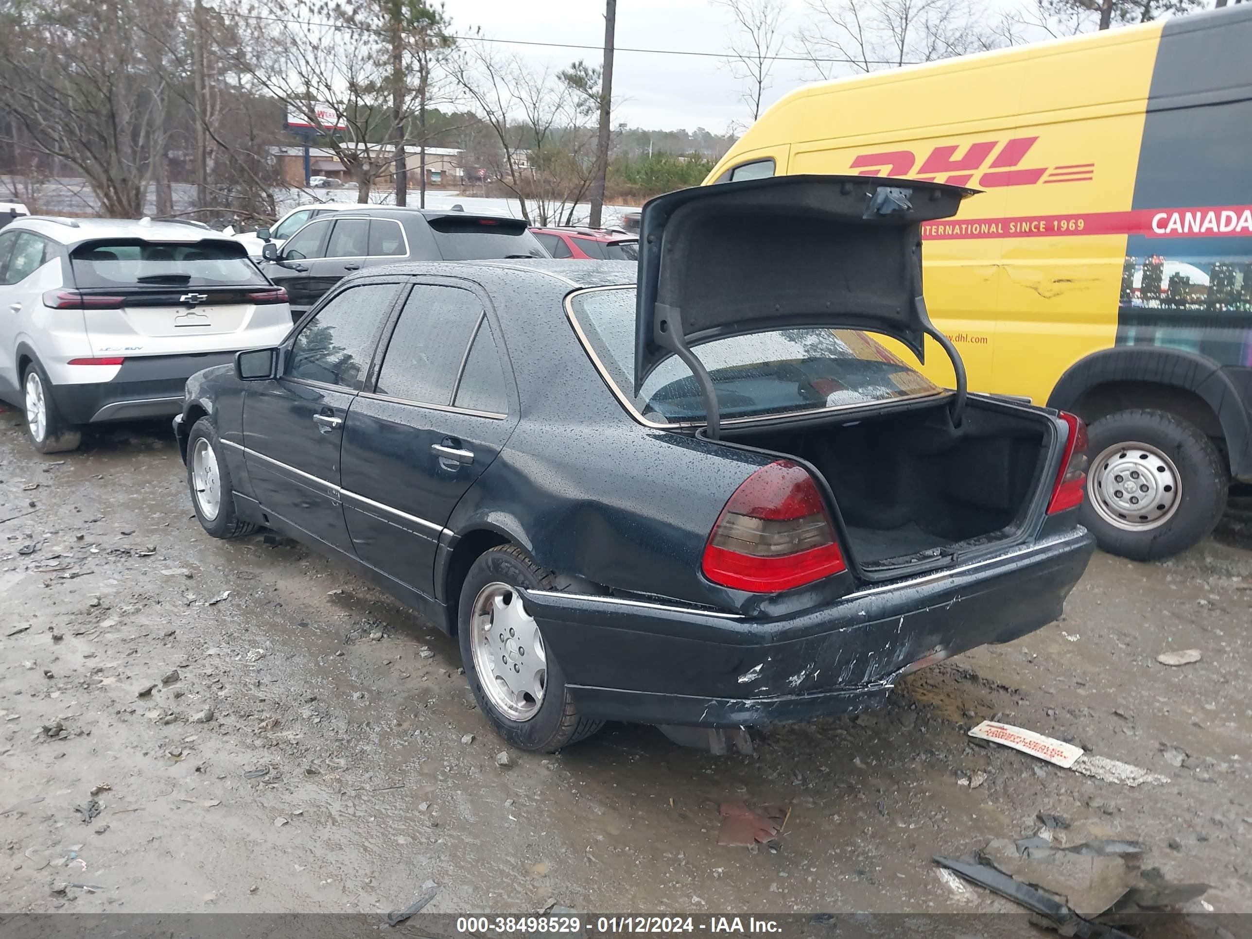 Photo 2 VIN: WDBHA23G1WA577092 - MERCEDES-BENZ C-KLASSE 