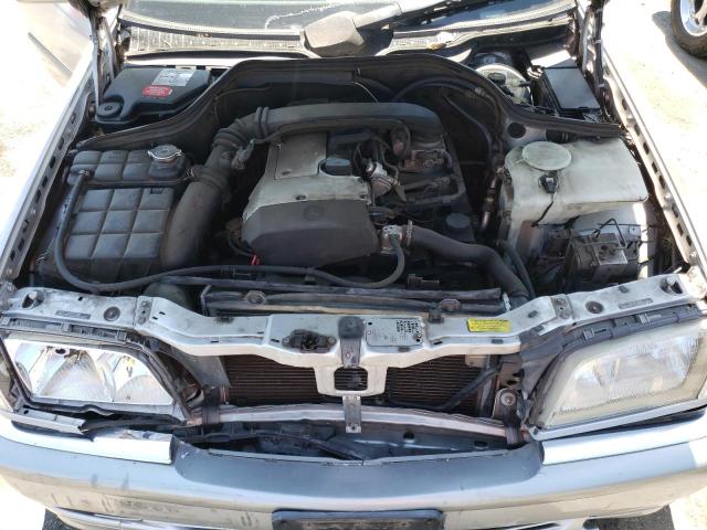 Photo 10 VIN: WDBHA23G1WA607028 - MERCEDES-BENZ C 230 