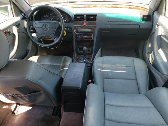 Photo 7 VIN: WDBHA23G1WA607028 - MERCEDES-BENZ C 230 