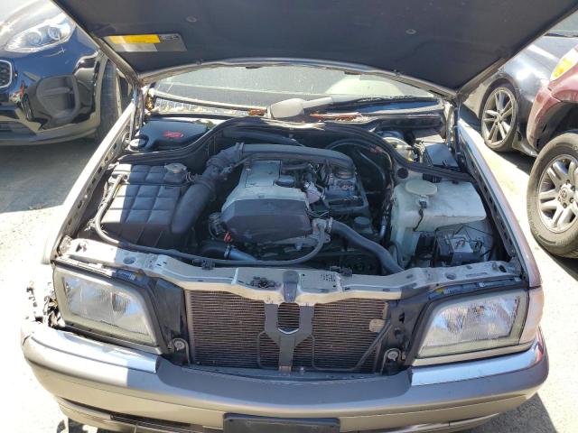 Photo 10 VIN: WDBHA23G2WA590837 - MERCEDES-BENZ C 230 