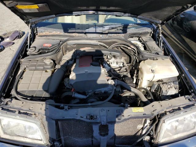 Photo 10 VIN: WDBHA23G4WA615320 - MERCEDES-BENZ C 230 