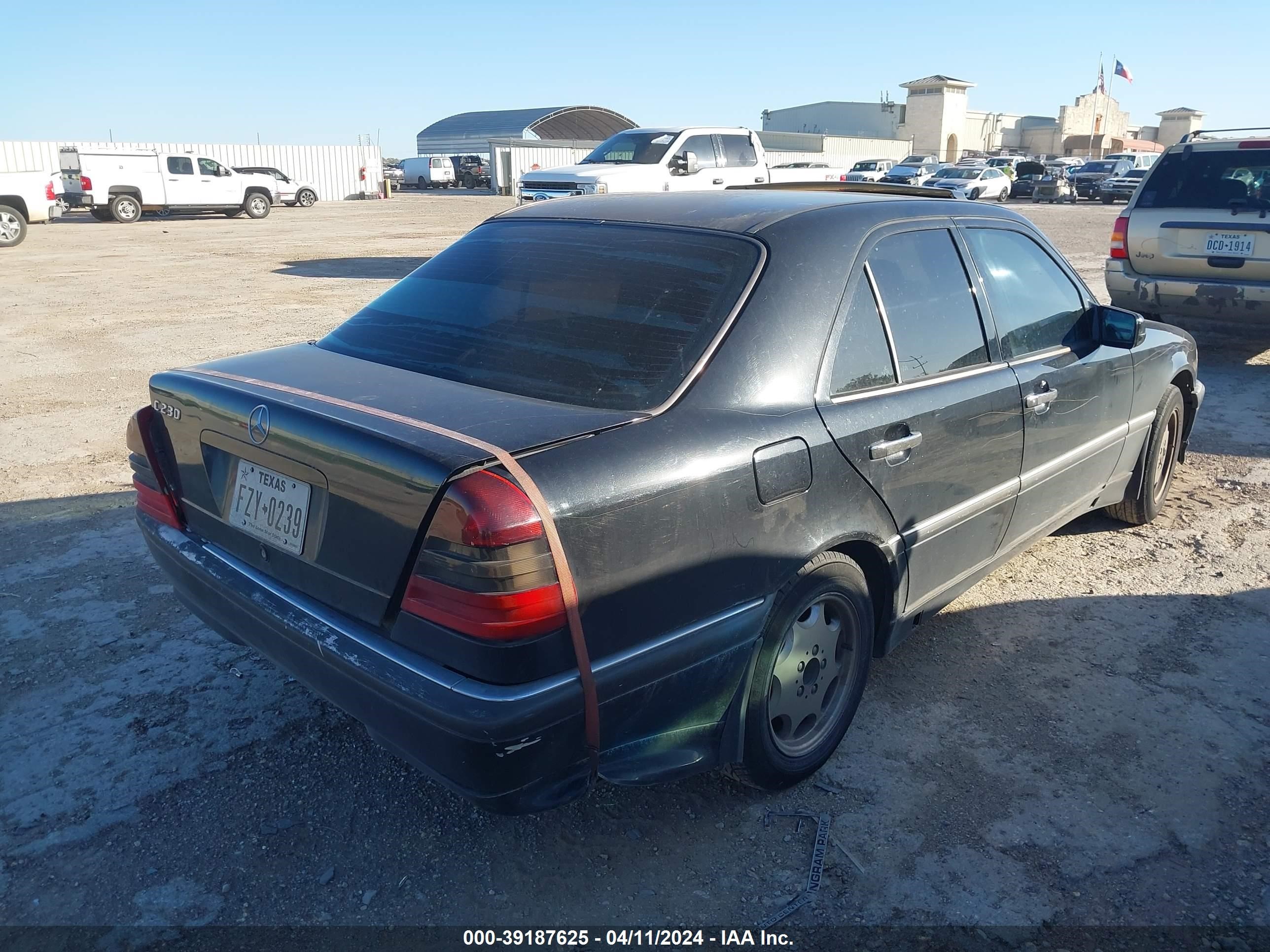 Photo 3 VIN: WDBHA23GXWA648208 - MERCEDES-BENZ NULL 