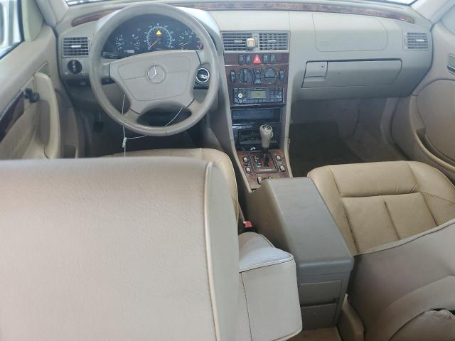 Photo 7 VIN: WDBHA24G0YA824894 - MERCEDES-BENZ C 230 