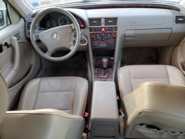 Photo 7 VIN: WDBHA24G1YA835516 - MERCEDES-BENZ C 230 