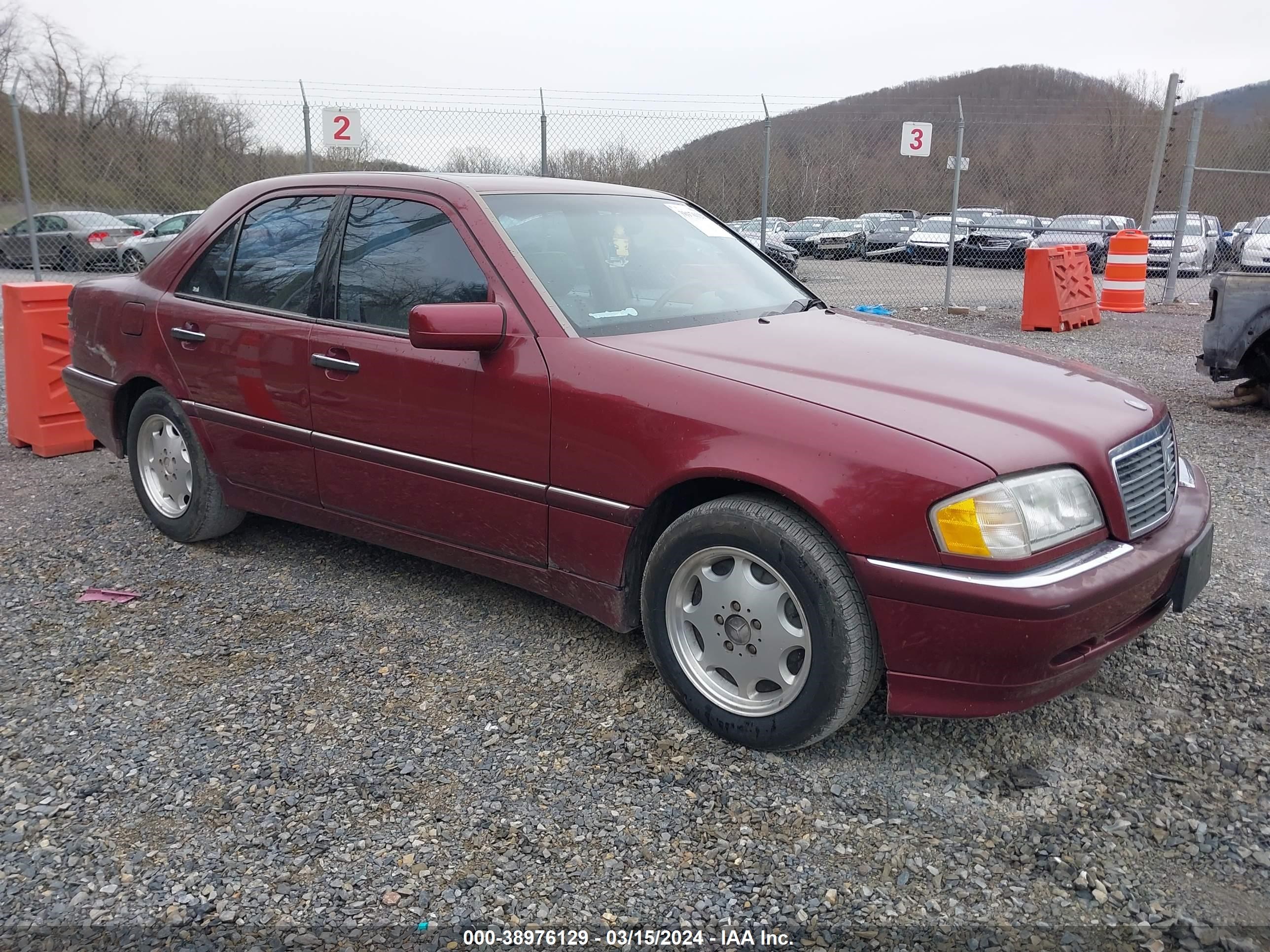 Photo 0 VIN: WDBHA24G2XF840998 - MERCEDES-BENZ NULL 