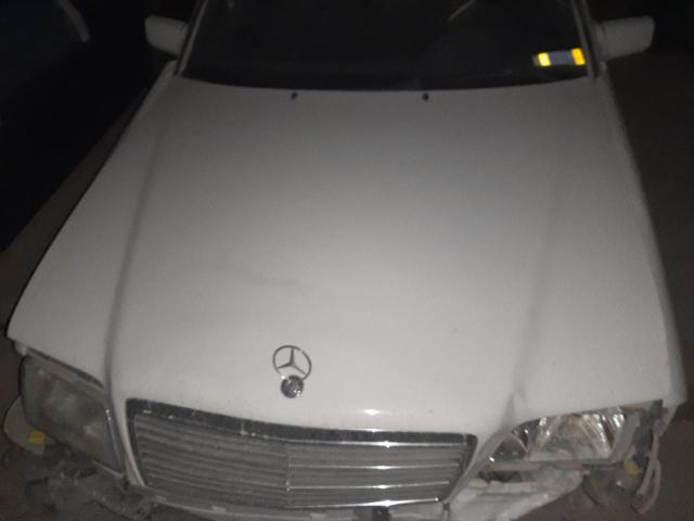 Photo 10 VIN: WDBHA24G3XA790870 - MERCEDES-BENZ C 230 