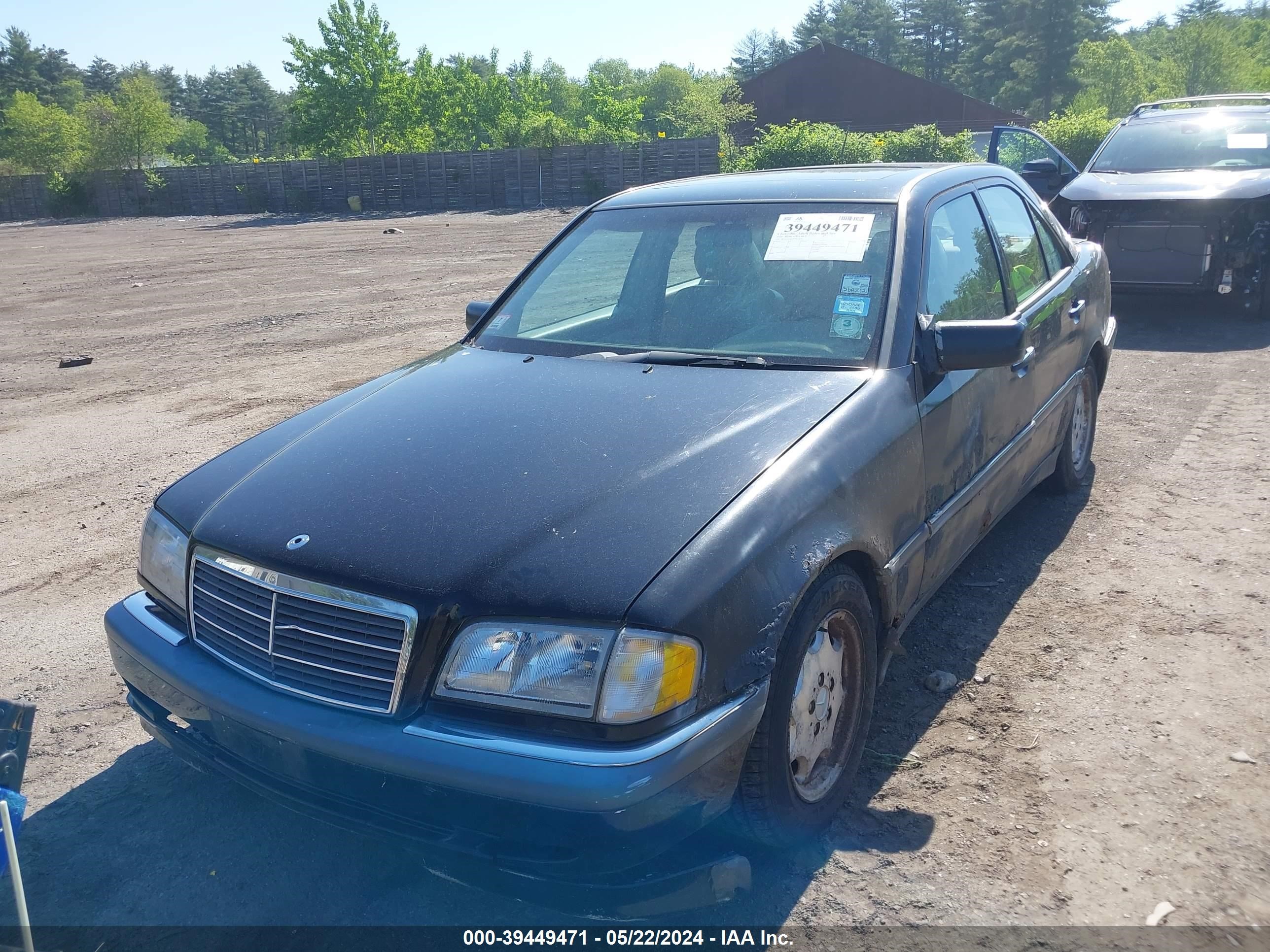 Photo 1 VIN: WDBHA24G7YF927832 - MERCEDES-BENZ NULL 