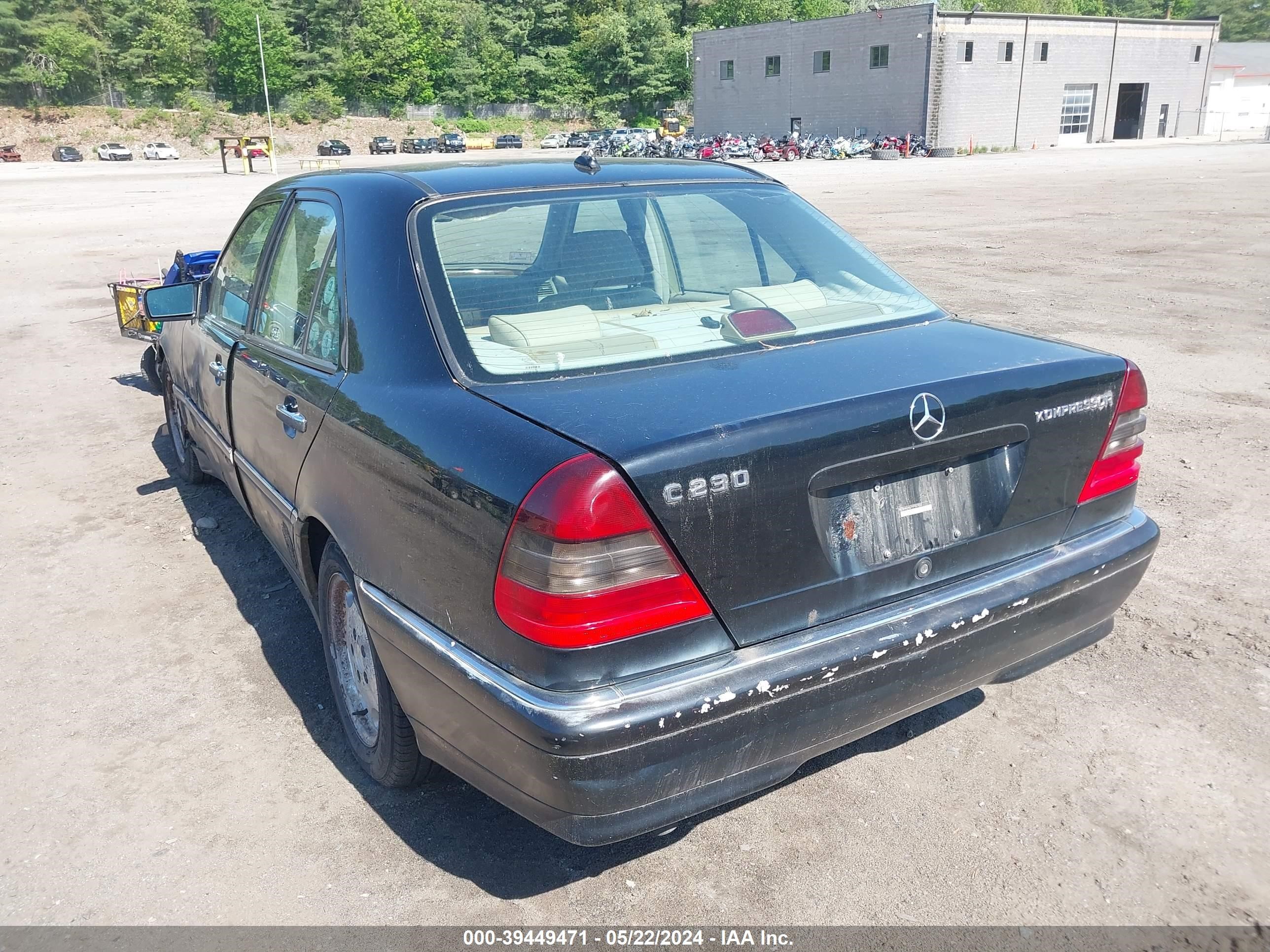 Photo 2 VIN: WDBHA24G7YF927832 - MERCEDES-BENZ NULL 