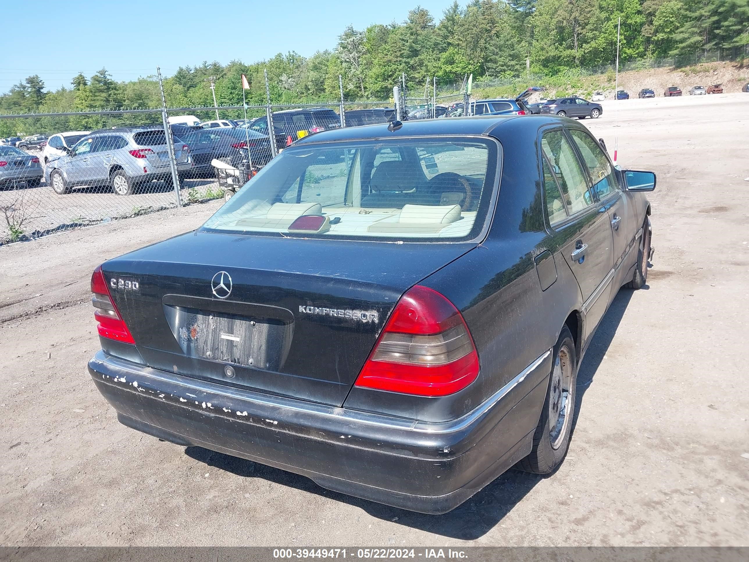 Photo 3 VIN: WDBHA24G7YF927832 - MERCEDES-BENZ NULL 